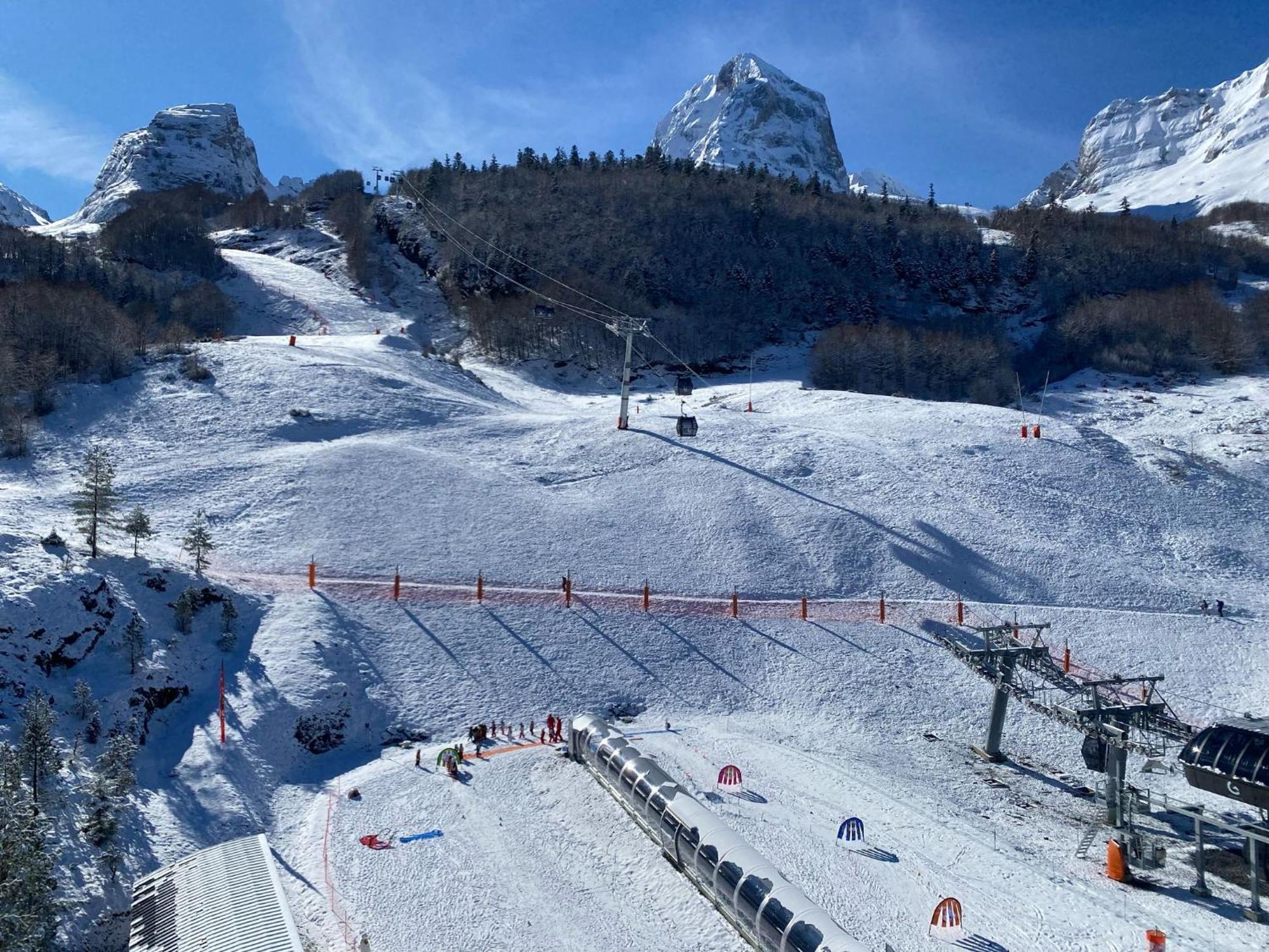 Le Skidoux 2*, Au Pied Des Pistes, Vue Montagne Гурет Екстериор снимка